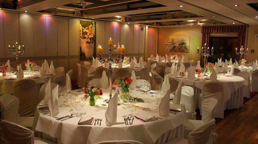 Hotel & Spa Sommerfeld - Adults Only Kremmen ภายนอก รูปภาพ