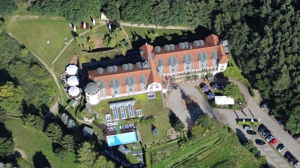 Hotel & Spa Sommerfeld - Adults Only Kremmen ภายนอก รูปภาพ